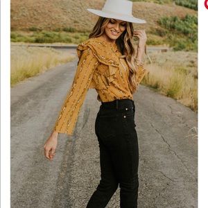 Brand new Roolee top